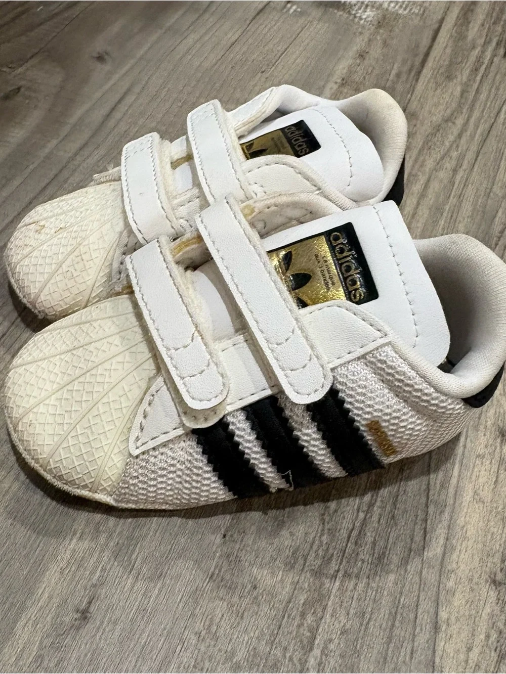 Adidas Superstar Crib Sneakers Shoes Black/ White 3 Stripe - Size 2K (6 mos)